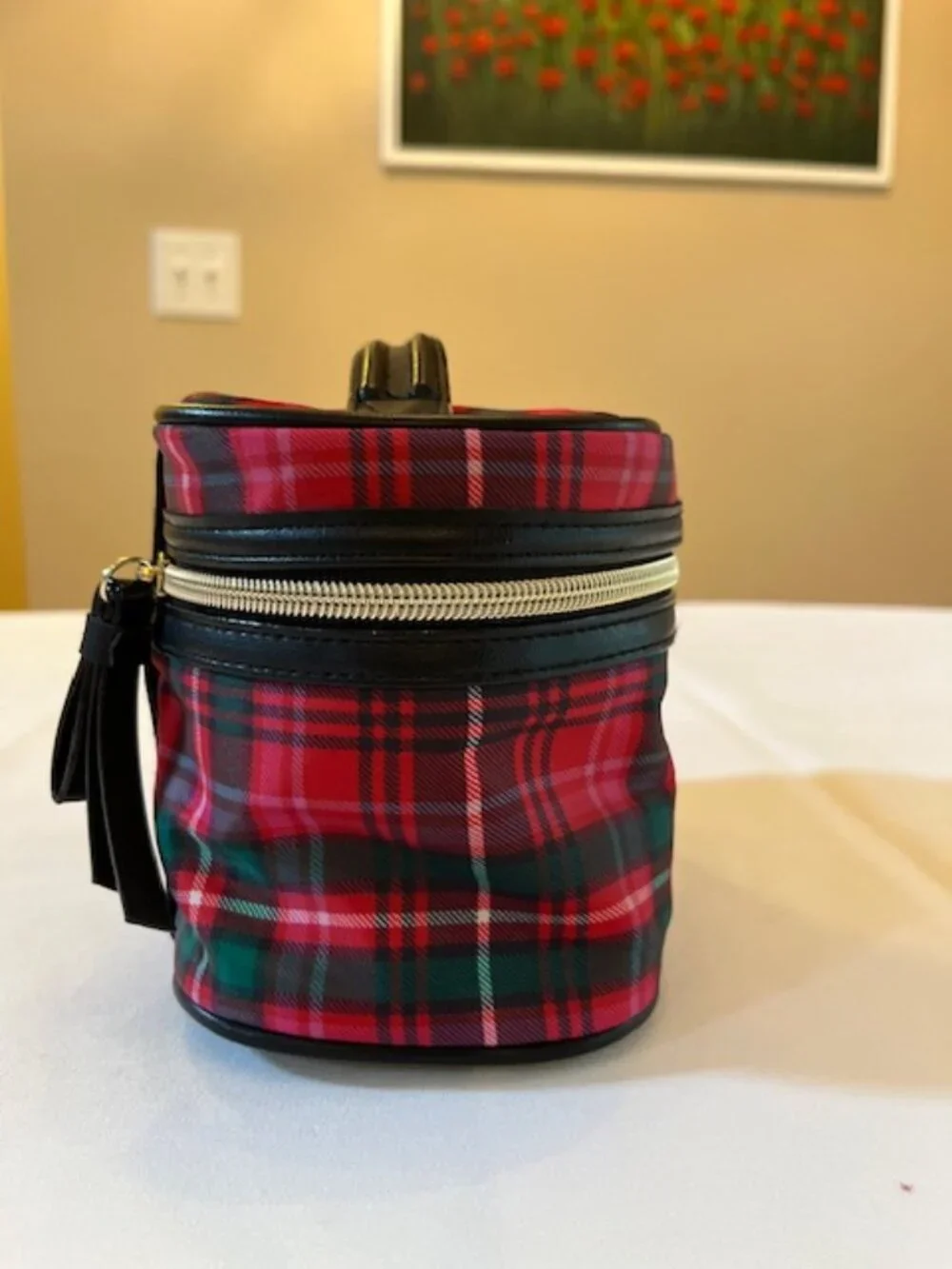 VICTORIA'S SECRET | Mini Express Train Case Oval Make-up Beauty Bag-EUC